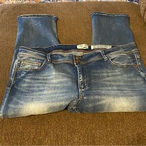 Indigo Rein crop distressed jeans